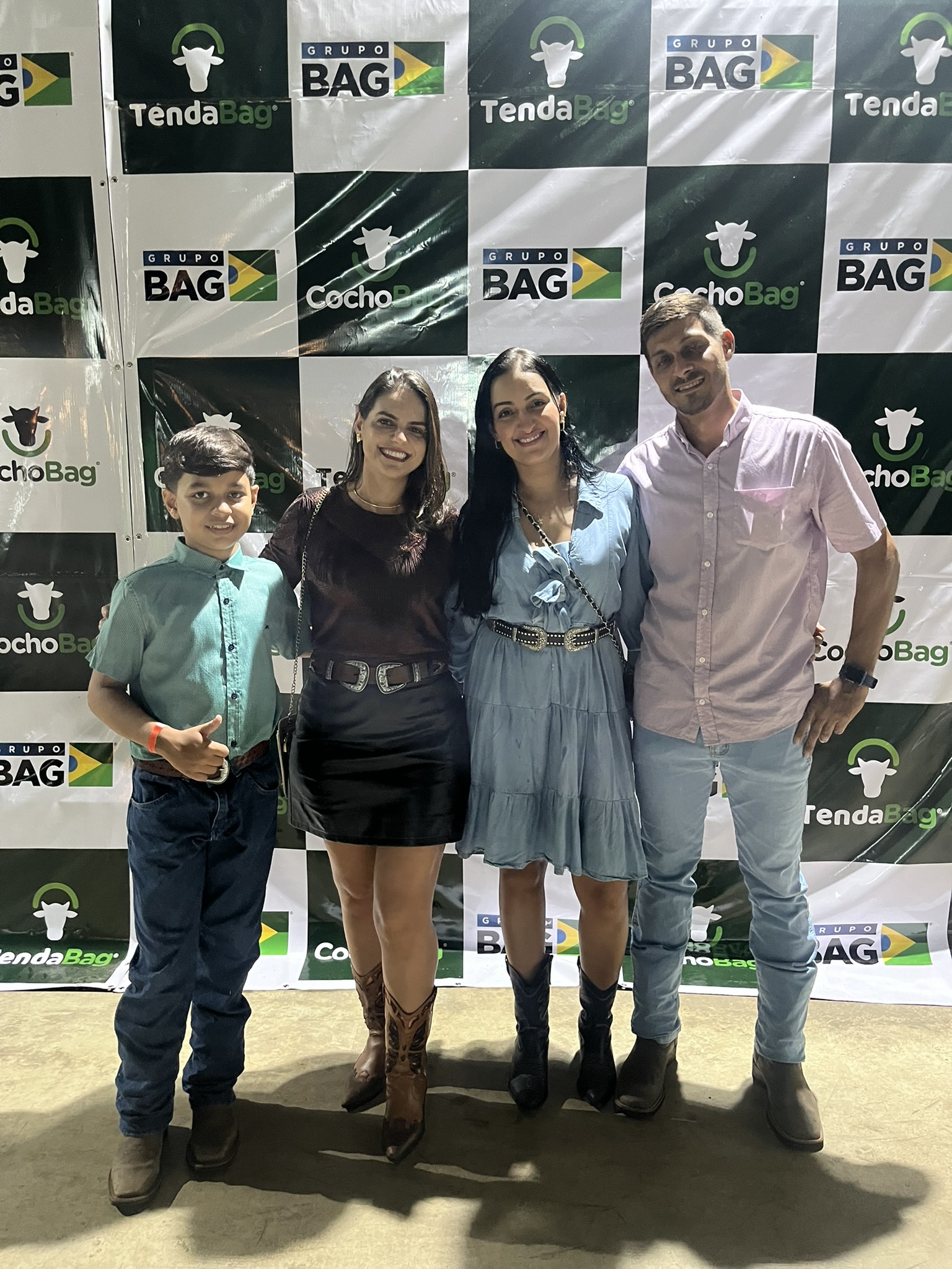 Estande exclusivo da CochoBag faz sucesso no 3º Rodeio “É o Bicho” — registro fotográfico 3