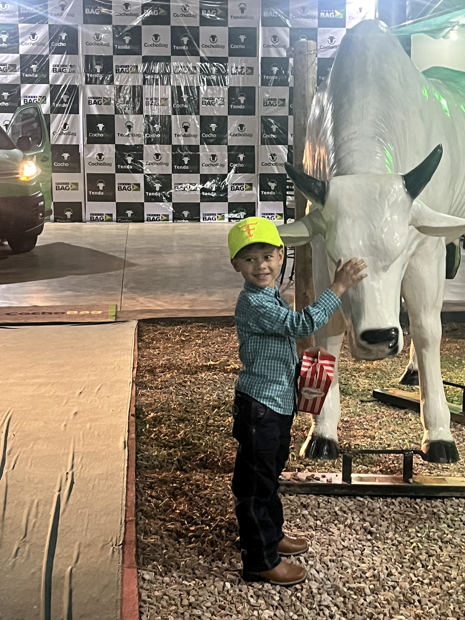 Estande exclusivo da CochoBag faz sucesso no 3º Rodeio “É o Bicho” — registro fotográfico 7