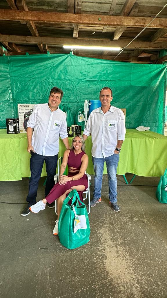 GrupoBag valoriza contribuição dos colaboradores com confraternização de fim de ano — registro fotográfico 2