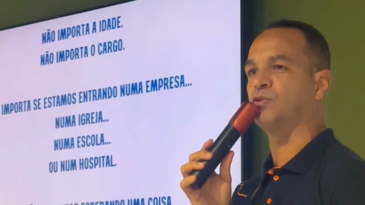 Capacitação sobre inclusão e atendimento à pessoa com deficiência no GrupoBag